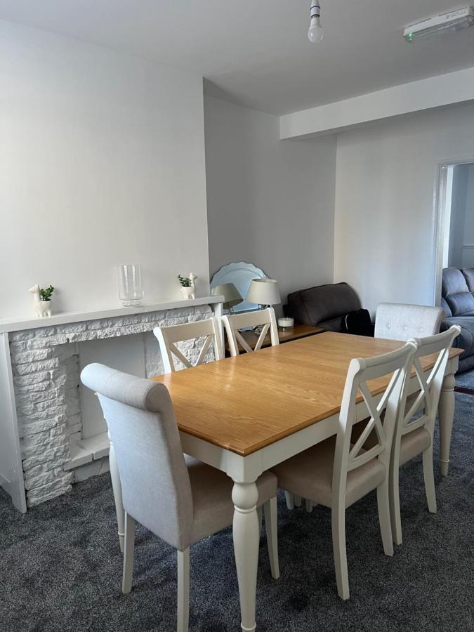 Crown Road Apartment Sittingbourne Exterior photo